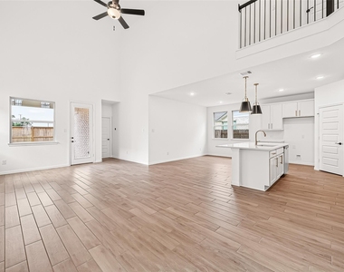 7327 Blue Gentiana Ln - Photo Thumbnail 13