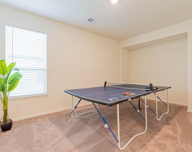 2114 Damasi Ln - Photo Thumbnail 4