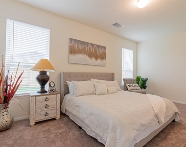 2114 Damasi Ln - Photo Thumbnail 22