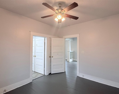 1924 26th Street - Photo Thumbnail 25