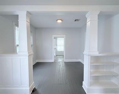 1924 26th Street - Photo Thumbnail 8