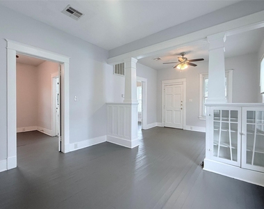 1924 26th Street - Photo Thumbnail 9