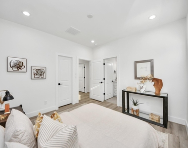 7723 Hammerly Boulevard - Photo Thumbnail 37