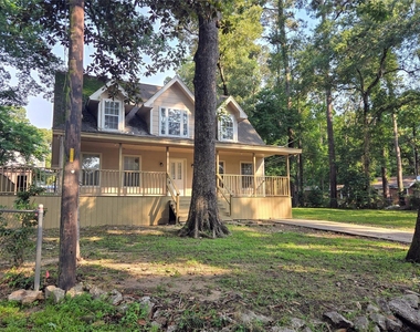 6005 Beech Drive - Photo Thumbnail 1