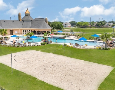 2634 Chivalry Lane - Photo Thumbnail 40