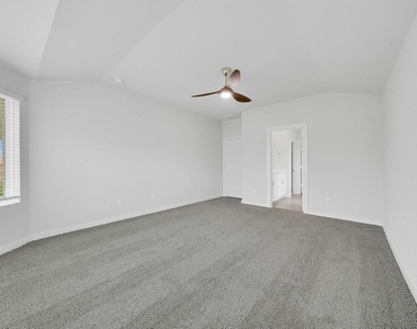 2634 Chivalry Lane - Photo Thumbnail 23