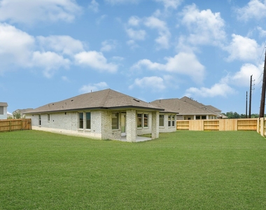 2634 Chivalry Lane - Photo Thumbnail 35