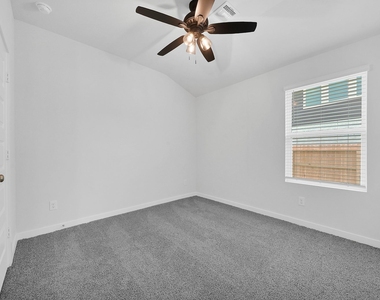 2634 Chivalry Lane - Photo Thumbnail 30