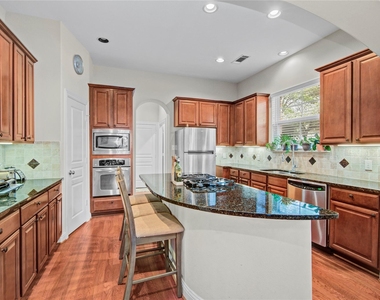 44 Versante Court - Photo Thumbnail 9