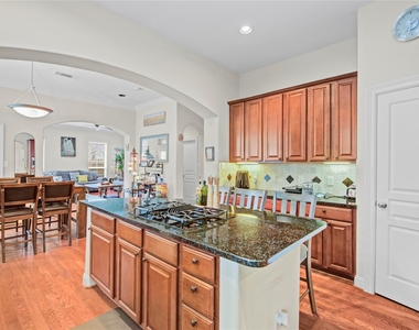 44 Versante Court - Photo Thumbnail 11