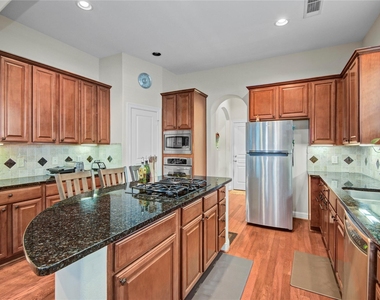44 Versante Court - Photo Thumbnail 10