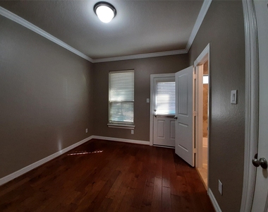 1422 Upland Orchard Drive - Photo Thumbnail 2
