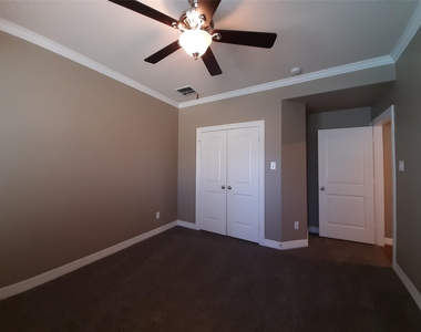 1422 Upland Orchard Drive - Photo Thumbnail 5