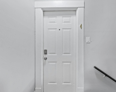 412 Drew Street - Photo Thumbnail 26