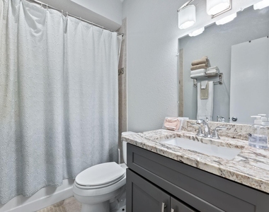 412 Drew Street - Photo Thumbnail 14