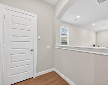 24930 Jessamine Meadow Trail - Photo Thumbnail 16