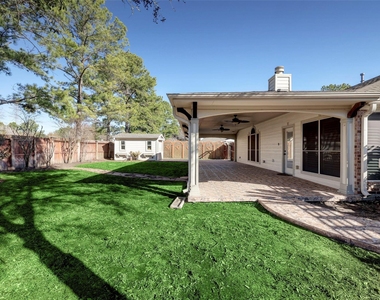 8903 Aberdeen Park Drive - Photo Thumbnail 17
