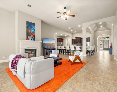 4410 Cobalt Cross Street - Photo Thumbnail 7