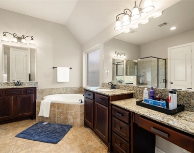4410 Cobalt Cross Street - Photo Thumbnail 23