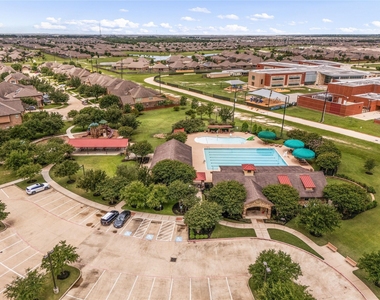 4410 Cobalt Cross Street - Photo Thumbnail 44