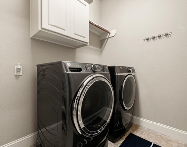 4410 Cobalt Cross Street - Photo Thumbnail 31