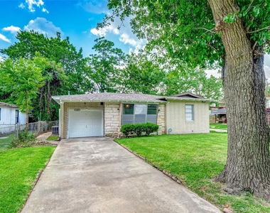 4440 Castor Street - Photo Thumbnail 26