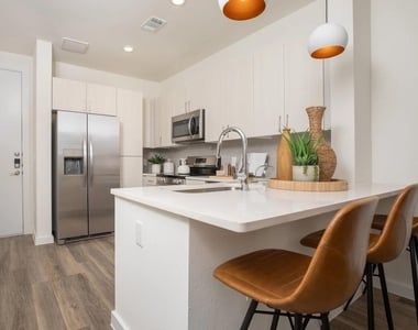 1690 North Loop - Photo Thumbnail 2