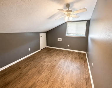 3118 Trembling Creek Circle - Photo Thumbnail 13