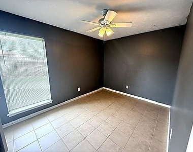 3118 Trembling Creek Circle - Photo Thumbnail 9