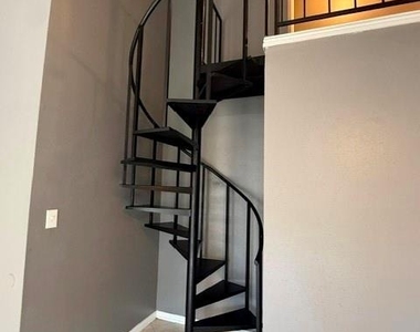3118 Trembling Creek Circle - Photo Thumbnail 10