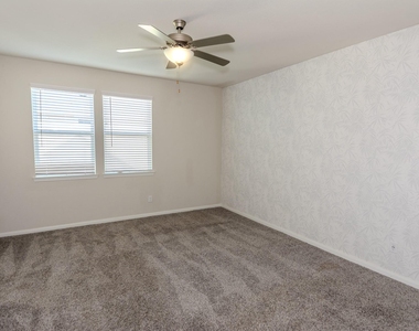 4120 Split Ivy Drive - Photo Thumbnail 23