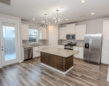 4120 Split Ivy Drive - Photo Thumbnail 15