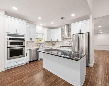 17907 Pelican Way Road - Photo Thumbnail 12