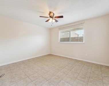 8424 Cannon Street - Photo Thumbnail 5