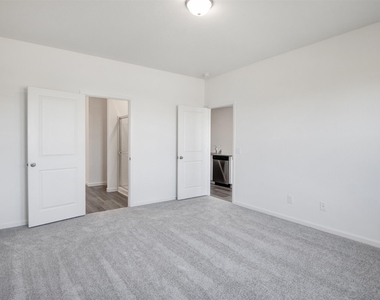 5002 Highland Springs Drive - Photo Thumbnail 18