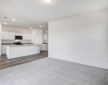 5002 Highland Springs Drive - Photo Thumbnail 15