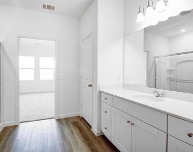5002 Highland Springs Drive - Photo Thumbnail 21