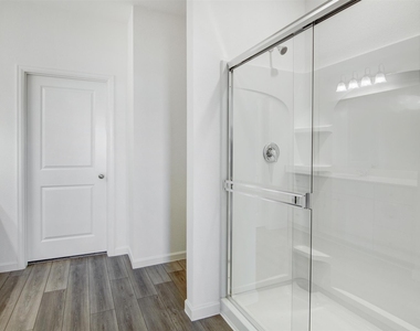 5002 Highland Springs Drive - Photo Thumbnail 20