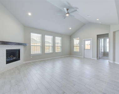 27006 Wandering Glen Lane - Photo Thumbnail 23