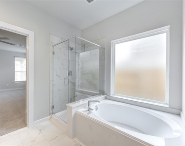 27006 Wandering Glen Lane - Photo Thumbnail 29