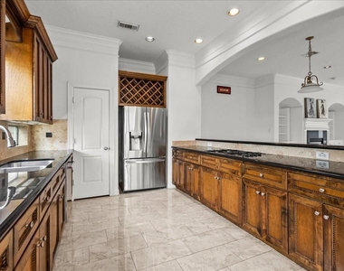 6118 Tyne Street - Photo Thumbnail 8