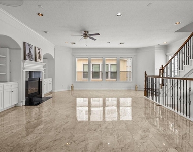 6118 Tyne Street - Photo Thumbnail 4