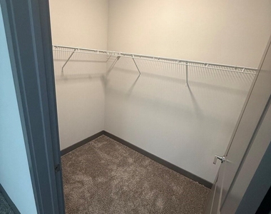 17448 N Eldridge Parkway - Photo Thumbnail 11