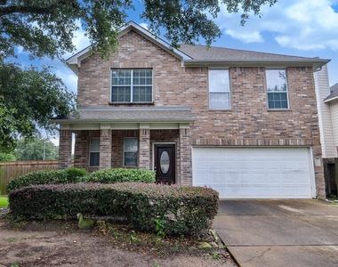 20903 Hamlet Ridge Lane - Photo Thumbnail 2