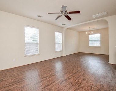 20903 Hamlet Ridge Lane - Photo Thumbnail 5
