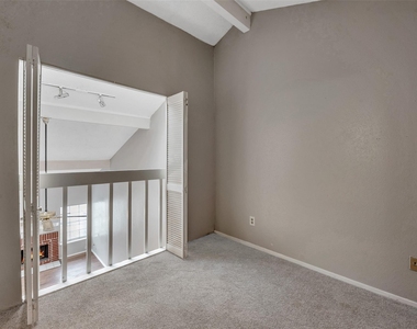 6345 Cattails Lane - Photo Thumbnail 19