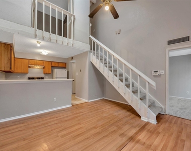 6345 Cattails Lane - Photo Thumbnail 6