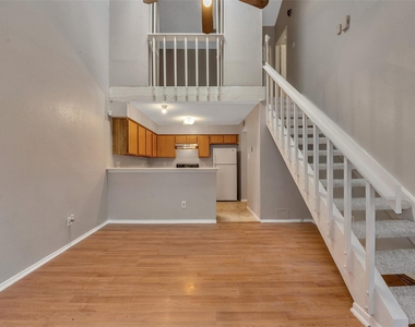 6345 Cattails Lane - Photo Thumbnail 7