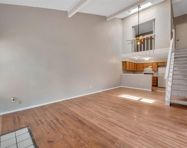 6345 Cattails Lane - Photo Thumbnail 3