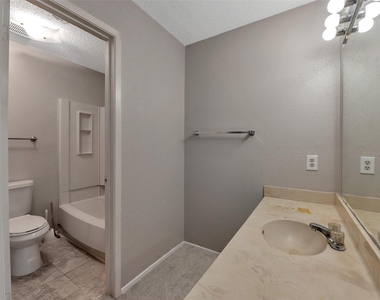 6345 Cattails Lane - Photo Thumbnail 25